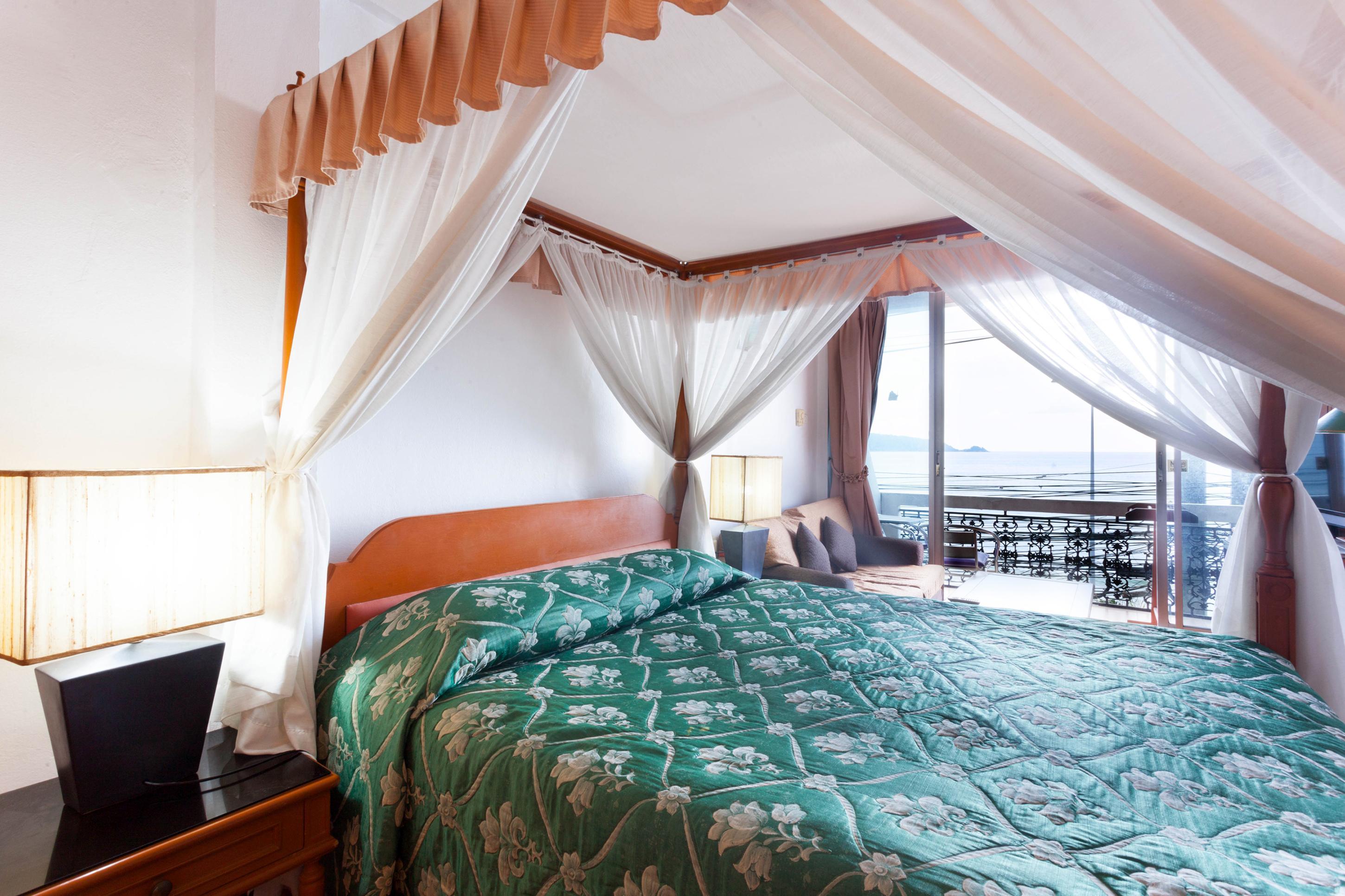 The Orchid Kalim Bay 2*